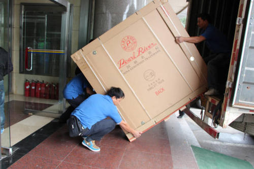 广汉钢琴贵重工艺品无忧运